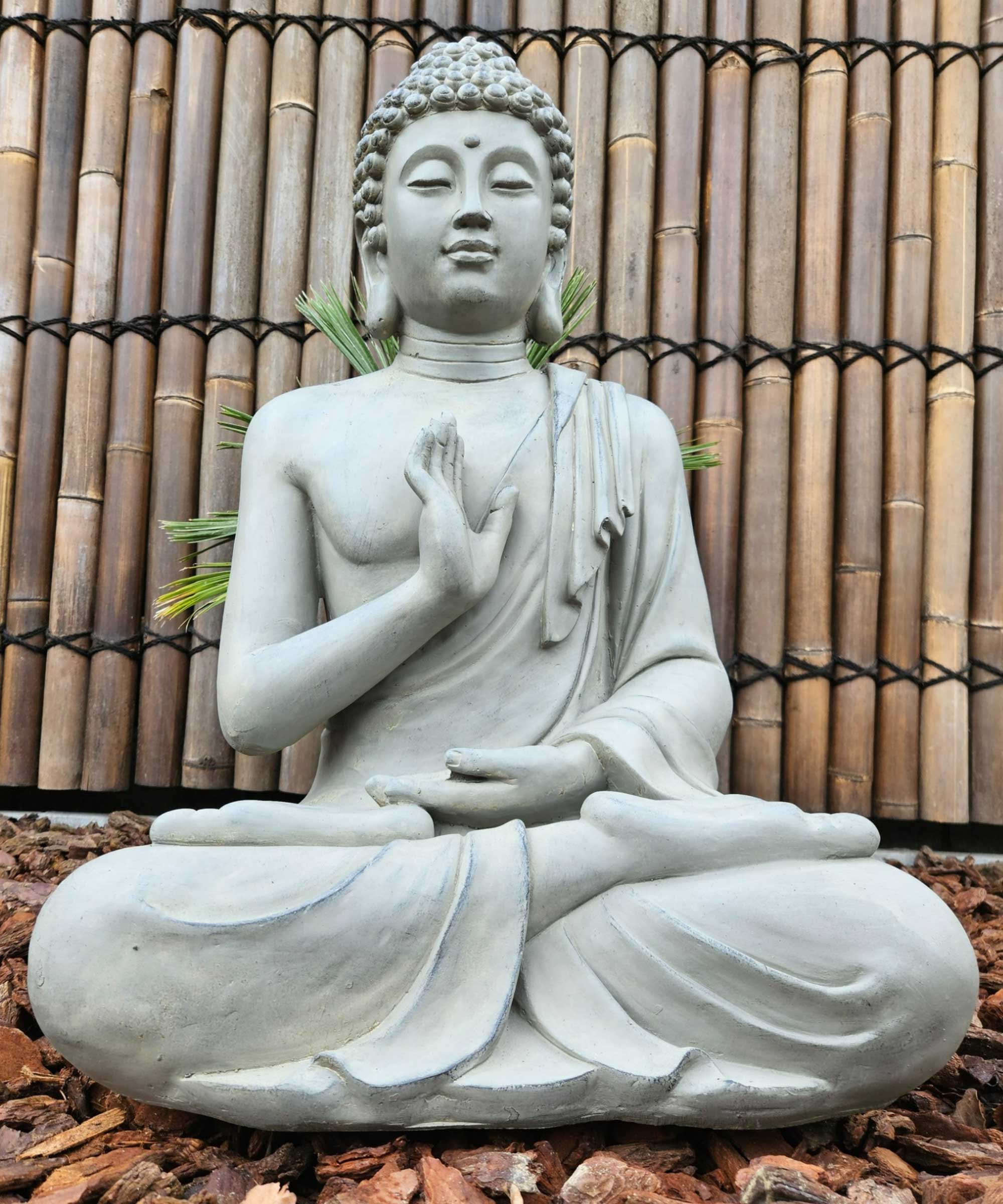 Prachtige Sereniteit: Groot Boeddha Tuinbeeld voor Innerlijke Harmonie